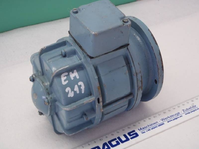 Drehstromservomotor BALKANCAR, ZAE KK 1204 - 4A ( KK1204-4A ) Wellendurchmesser: Ø 10 mm Neu! Bilder auf Industry-Pilot